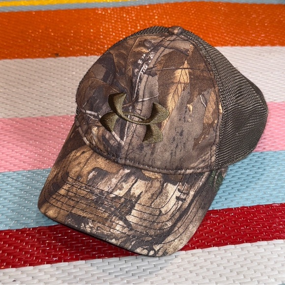 Under Armour Brown Camo Mesh Trucker Hunting Hat Men’s Size - Picture 2 of 5